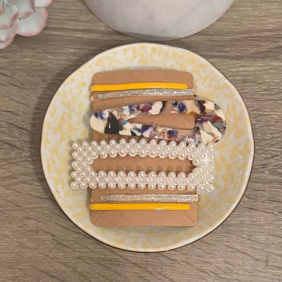 Anthropologie 6 Piece Hair Clip Set Pearl,Tortoise Shell & Solid Multi Color - Picture 9 of 9